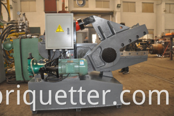 CCD-63 Catalytic Muffler Cutting Machine Decanner